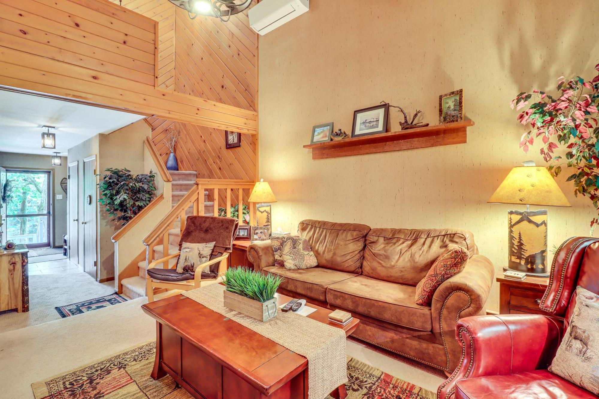 Lake Harmony Townhome Walk To Restaurants! Bagian luar foto