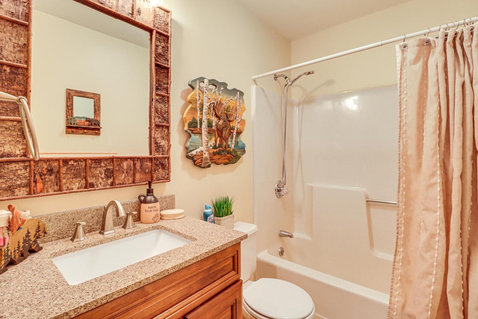 Lake Harmony Townhome Walk To Restaurants! Bagian luar foto