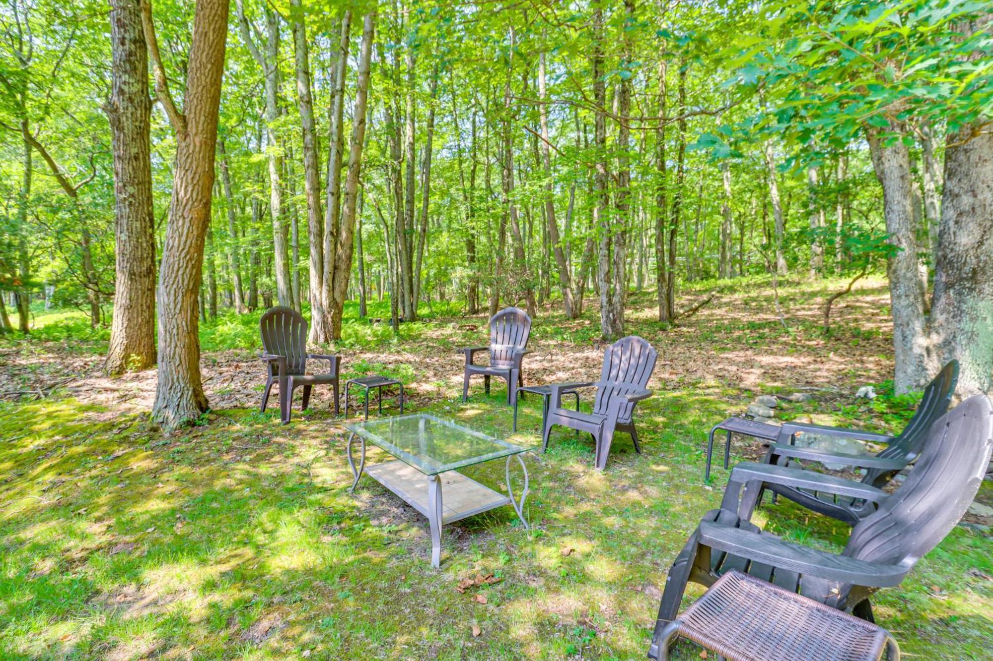 Lake Harmony Townhome Walk To Restaurants! Bagian luar foto