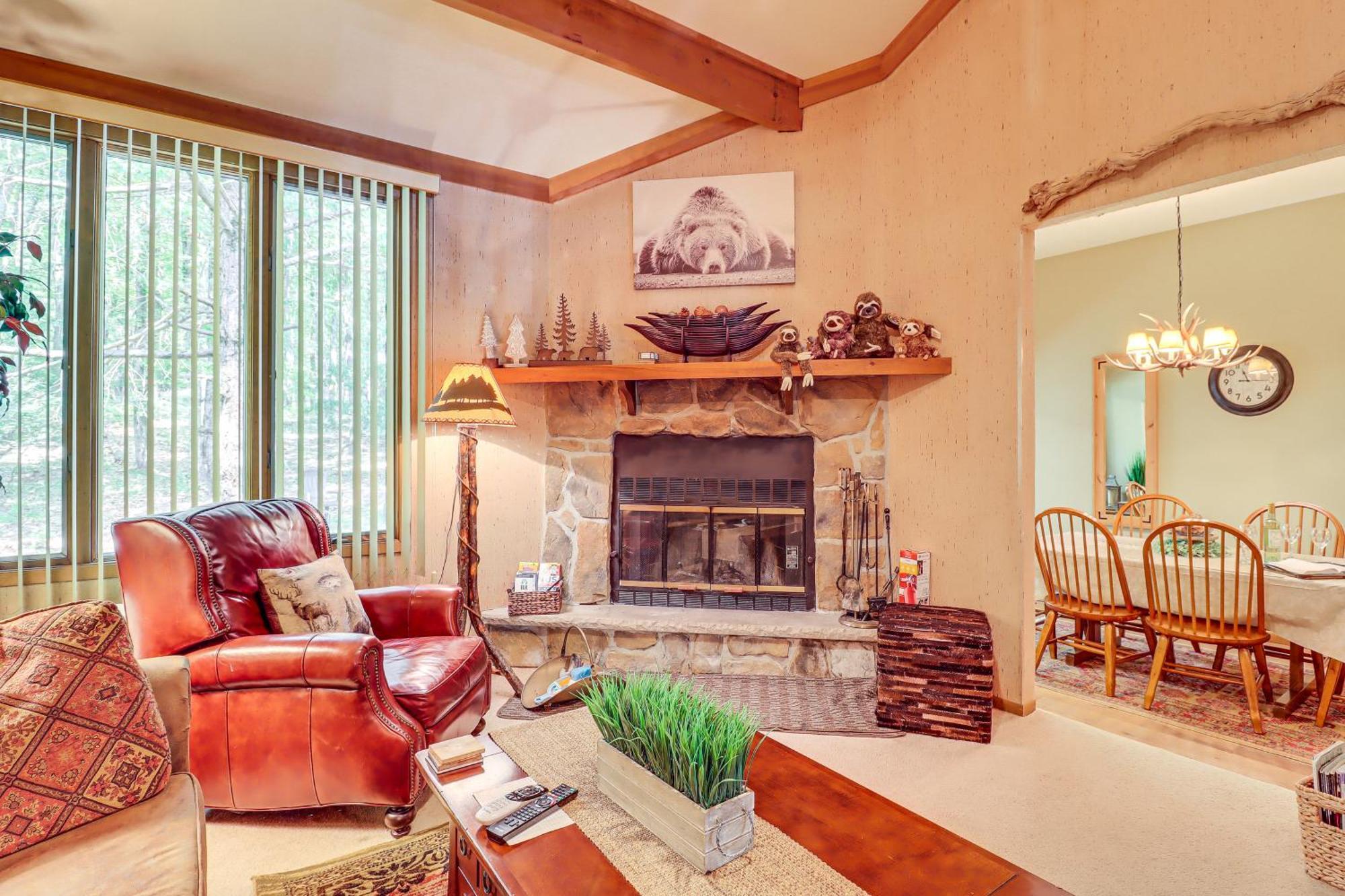Lake Harmony Townhome Walk To Restaurants! Bagian luar foto